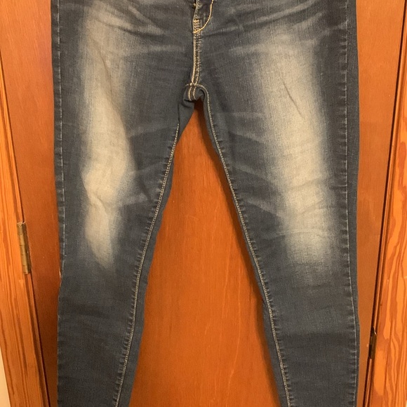 High rise jegging jeans - Picture 3 of 7